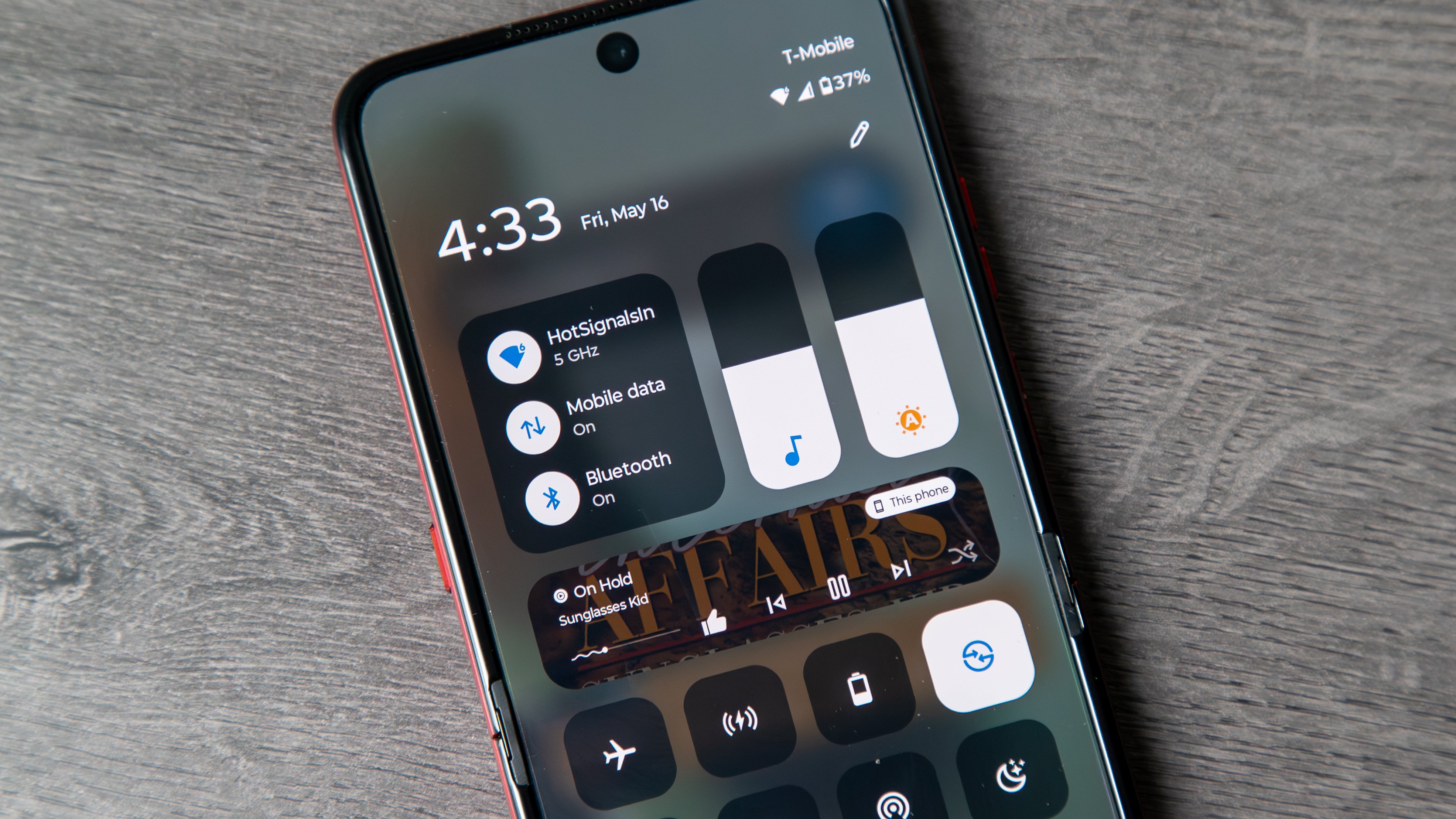 Quick settings menu on the Razr Ultra 2025