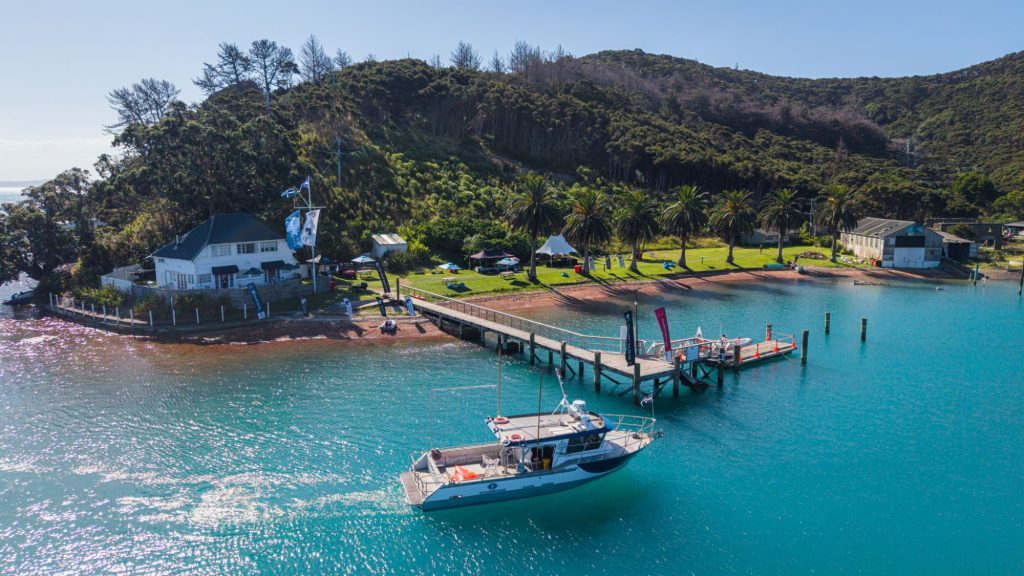 Squadron sells its Kawau heartland. // Barfoot & Thompson