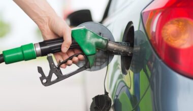 KiwiSaver financial hardship withdrawals spike in March amid fuel crisis, cost of living