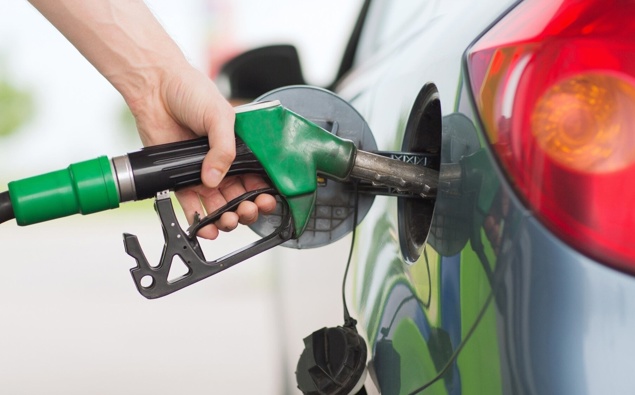 KiwiSaver financial hardship withdrawals spike in March amid fuel crisis, cost of living