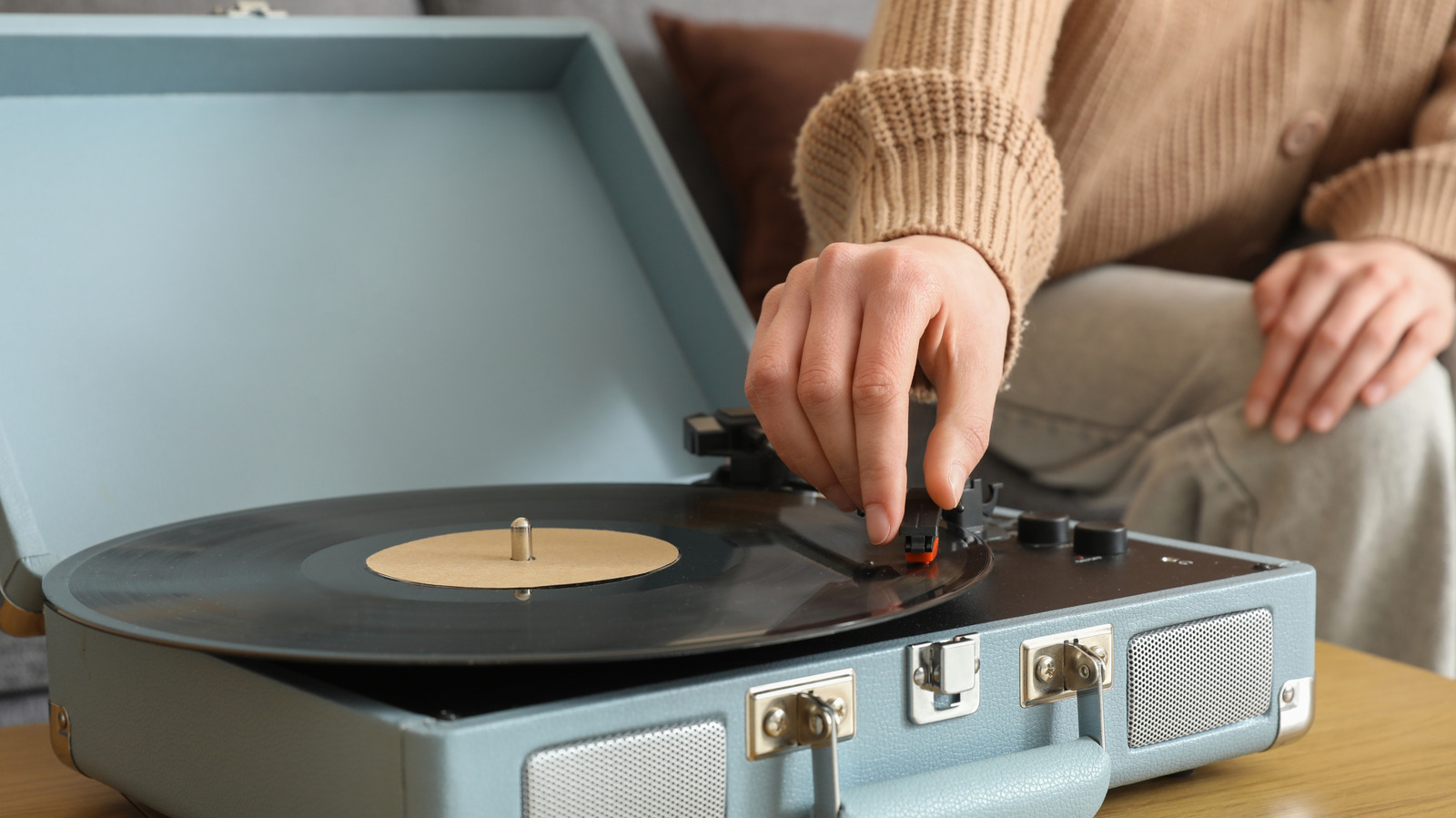 5 Retro Gadgets That Are Making A Comeback