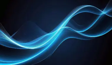 Light Can Twist Itself in Empty Space