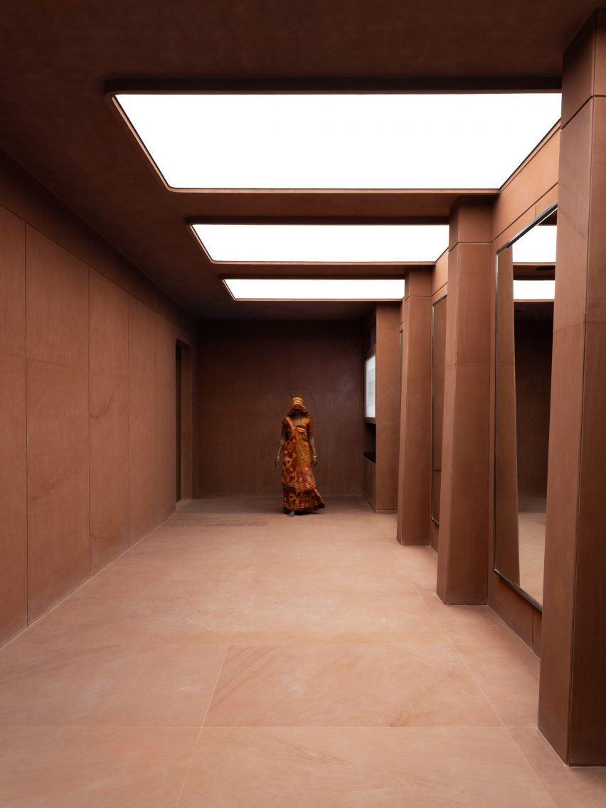 Upper level with a bridal saree