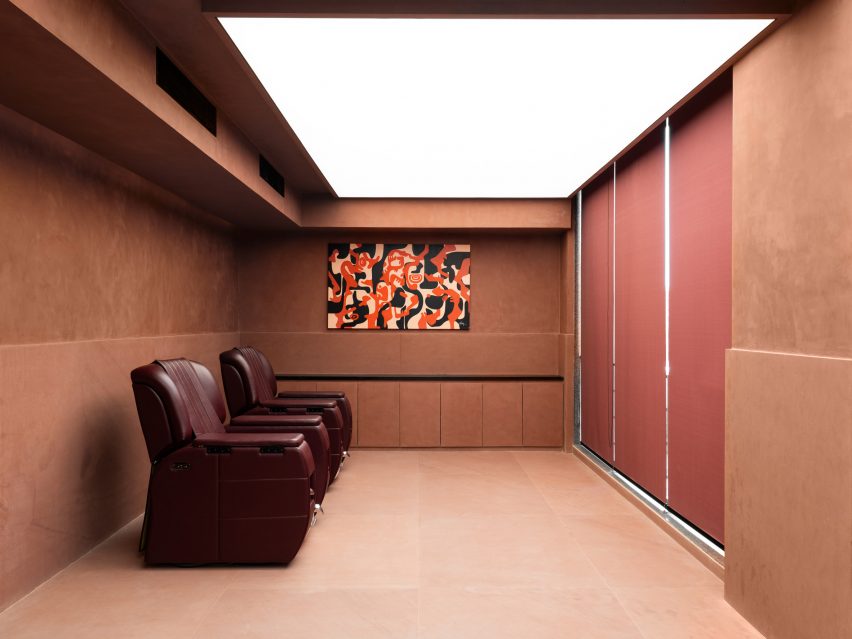 Red Agra sandstone interiors