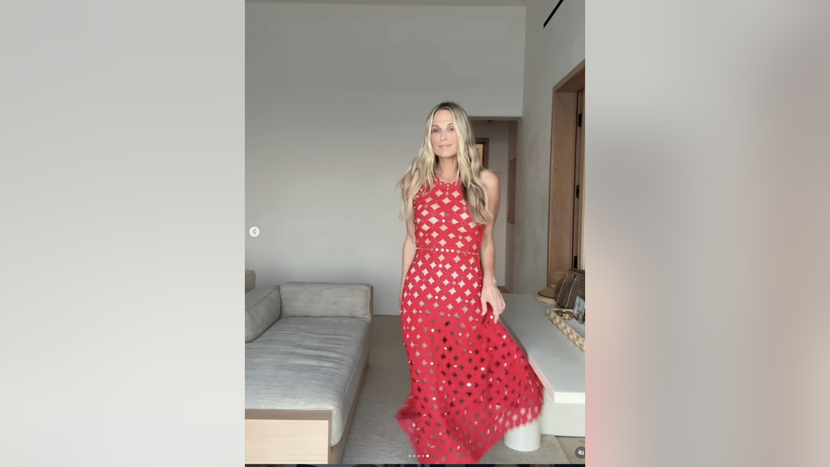 Molly Sims in a red dress