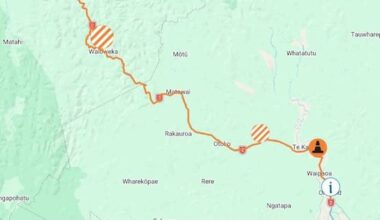 SH2 in BOP reopens after slip, car falls into gap near Rotorua