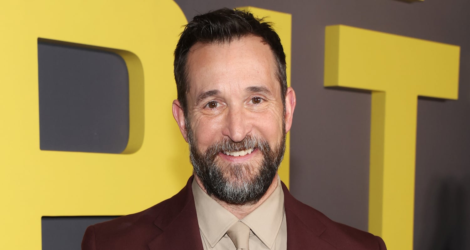 Noah Wyle Addresses Rumor He Auditioned to Play Ross Gellar on ‘Friends’ | Friends, Noah Wyle, Television | Celebrity News and Gossip | Entertainment, Photos and Videos