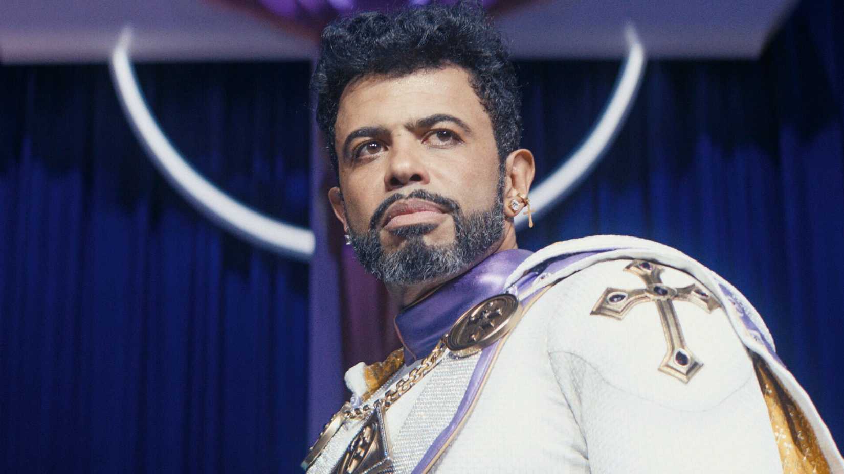 Daveed Diggs as Oh-Father looking out to the crowd in The Boys season 5