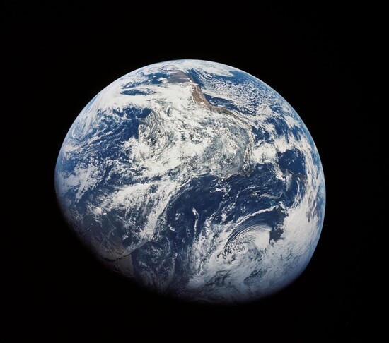 planet-earth-140146566849B.jpg planet-earth-140146566849B.jpg