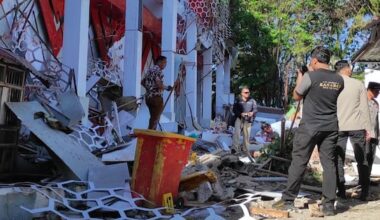 Magnitude 7.4 earthquake near Indonesia kills one, sets off small tsunami