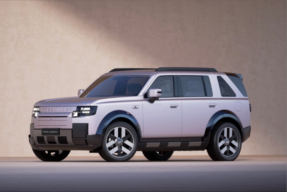 Freelander 8: not a Land Rover, not a Chery, but a bit of both
