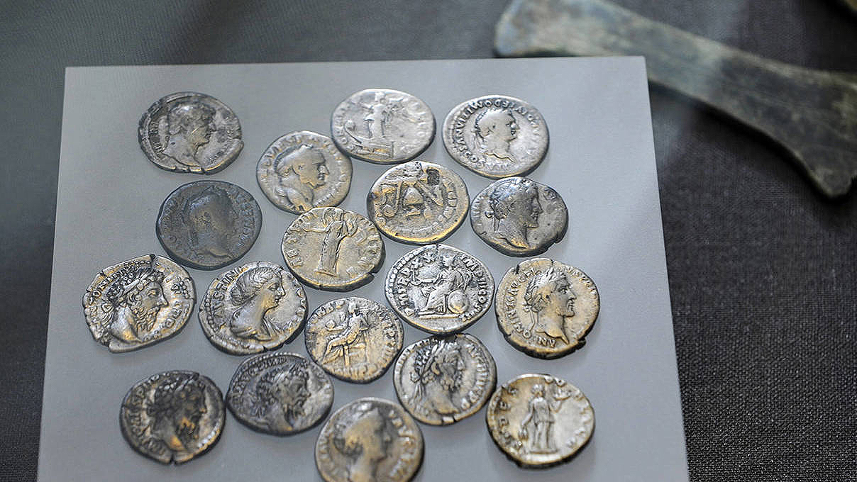 The decline and fall of the dollar empire
