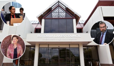 Member storms out, Mayor denies coordinated attack