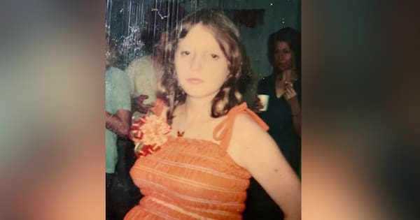 Podcast helps arrest four suspects in 1982 murder of US teen