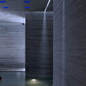 The Alchemy of Mass: Peter Zumthor and the Perception of Lightness - Image 14 of 21