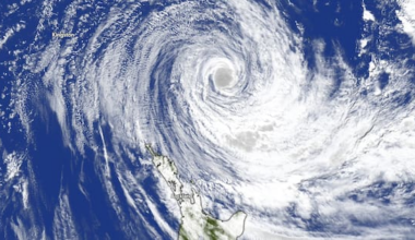 More red weather warnings as Cyclone Vaianau heads for North Island
