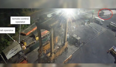 Rail workers in near miss at Port Otago 