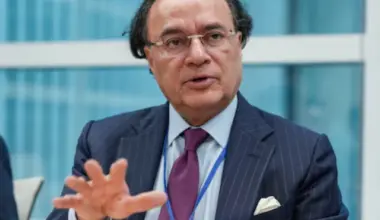 pakistan finance minister muhammad aurangzeb speaks during an interview at the international monetary fund and world bank group s annual spring meetings in washington dc us april 13 2026 photo reuters