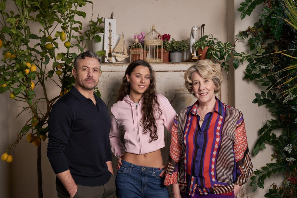 Warren Brown, Beau Gadsdon, Phyllis Logan, A Taste for Murder cast announcement warren brown, beau gadsdon, phyllis logan, a taste for murder cast announcement