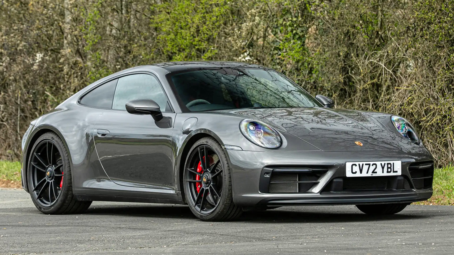 A 2022 Porsche 911 Carrera GTS, owned by the late Chris Rea, is one of the highlights of the 2026 Supercar Fest auction
