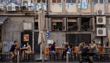 Israel's economy shrinks in first quarter but seen rebounding after Iran war