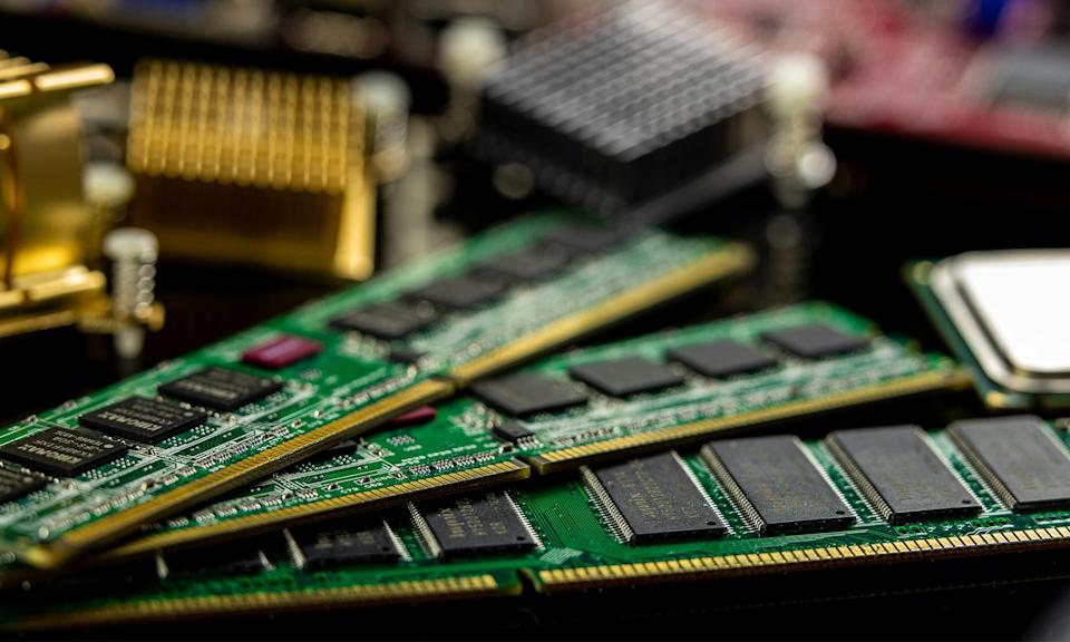 RAM memory chips