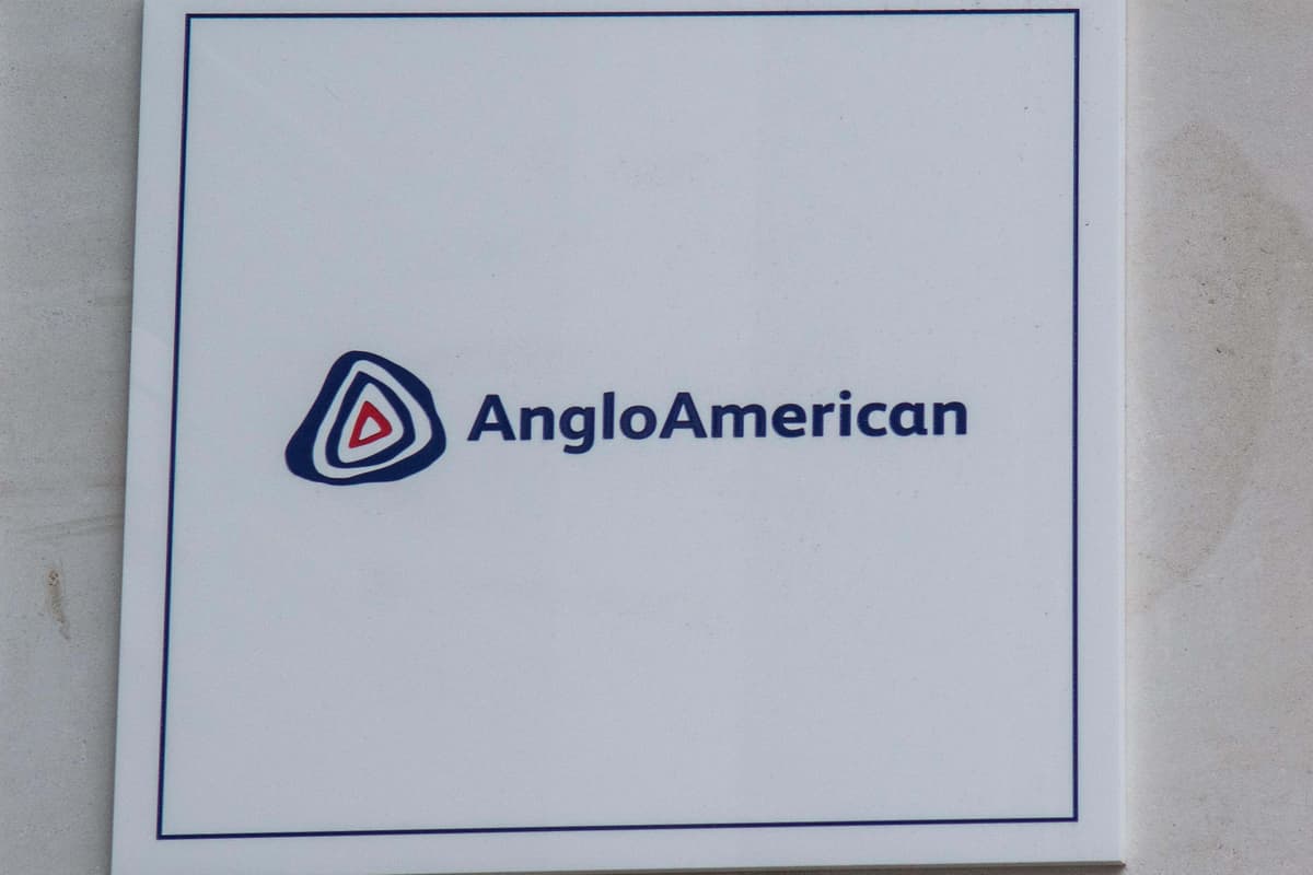 Anglo American Offloads Australian Coal Assets to Dhilmar for £2.9 Billion