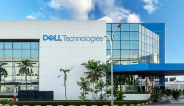 DELL Stock Rallies After-Hours As AI Server Revenues Surge Over 750%, Driving Robust Q2, Full-Year Guidance