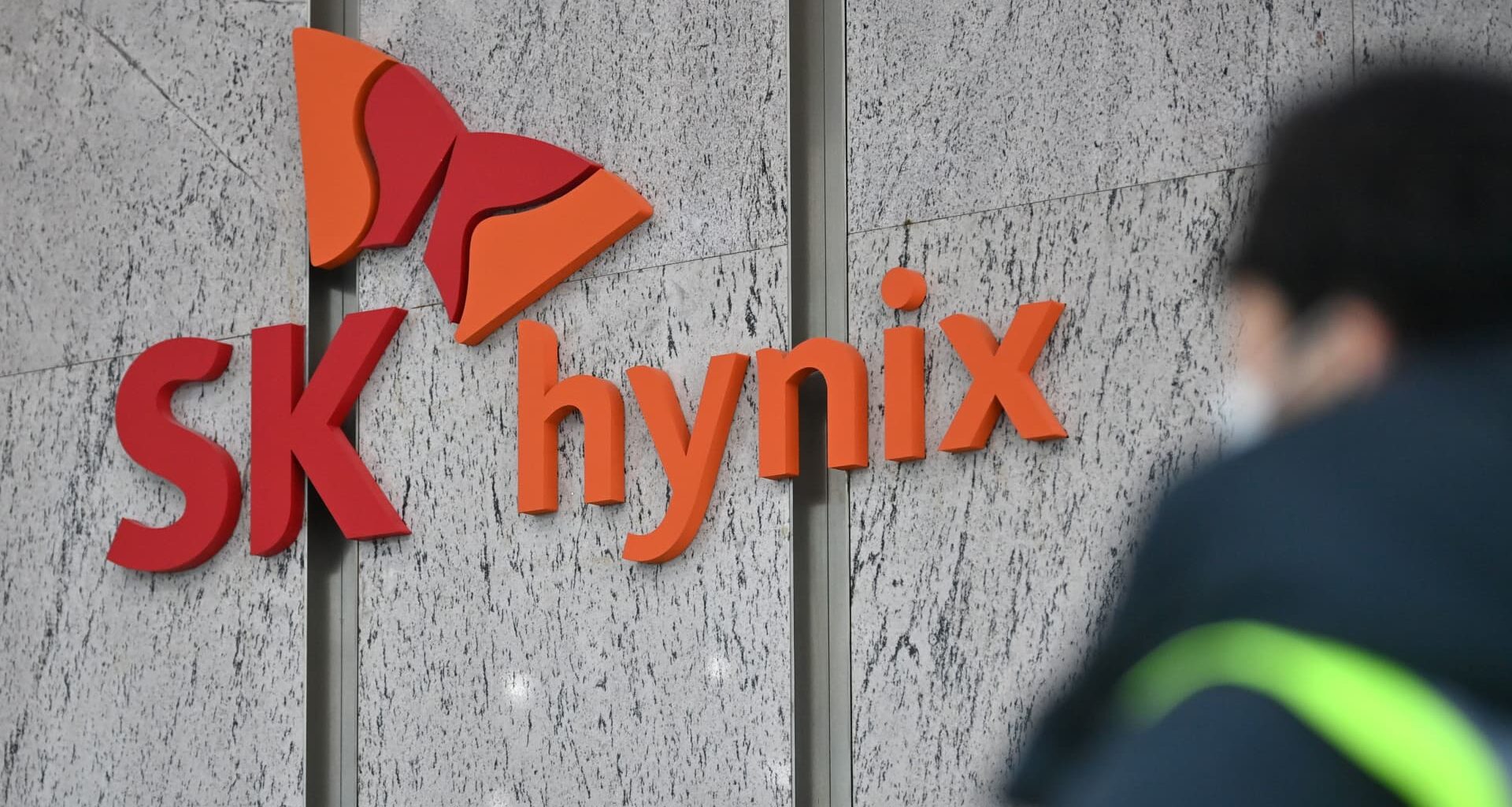 SK Hynix has surged 250% this year. The rally may be only halfway done