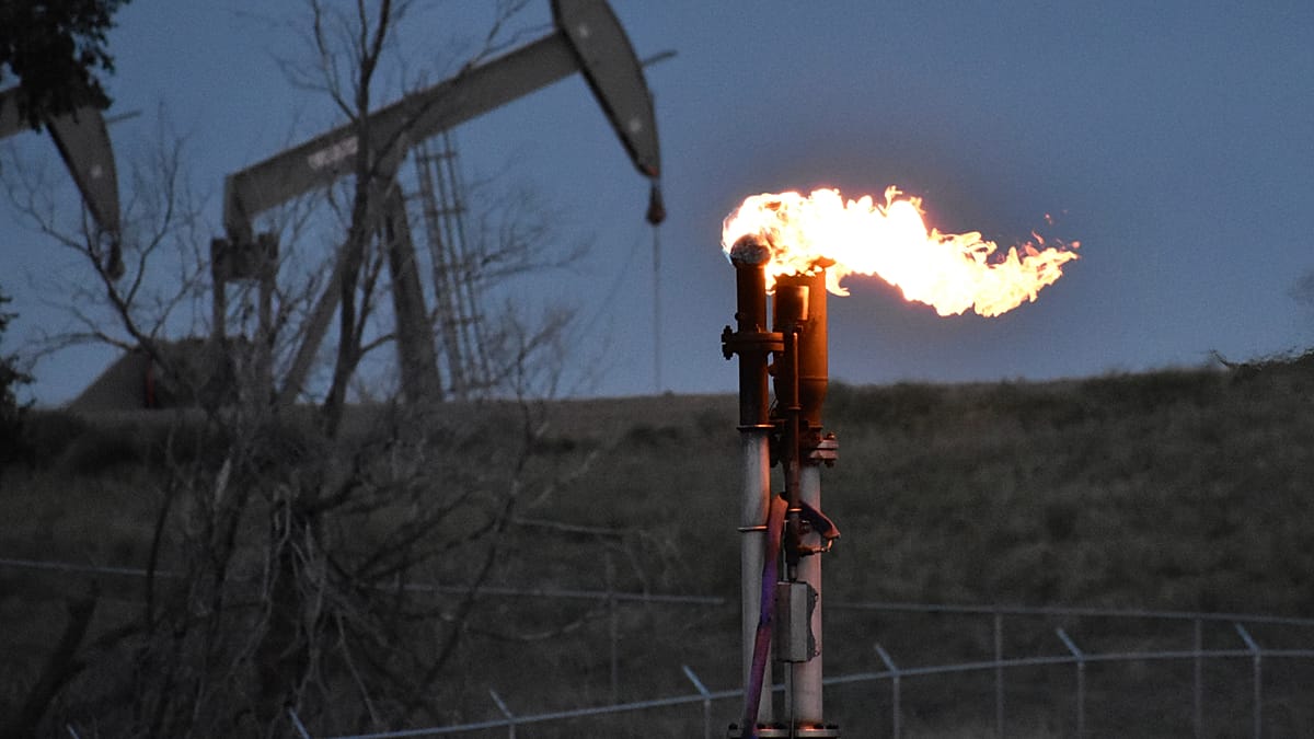 Brussels mulls scrapping methane fines amid energy crisis - leak