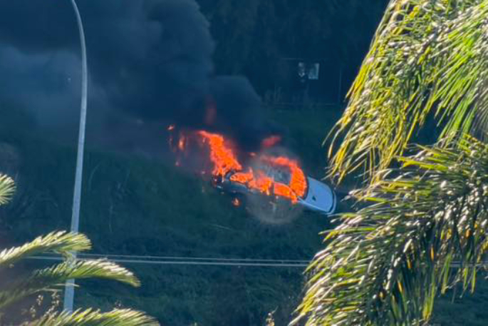 SunLive - Car fire on SH2 near Bethlehem
