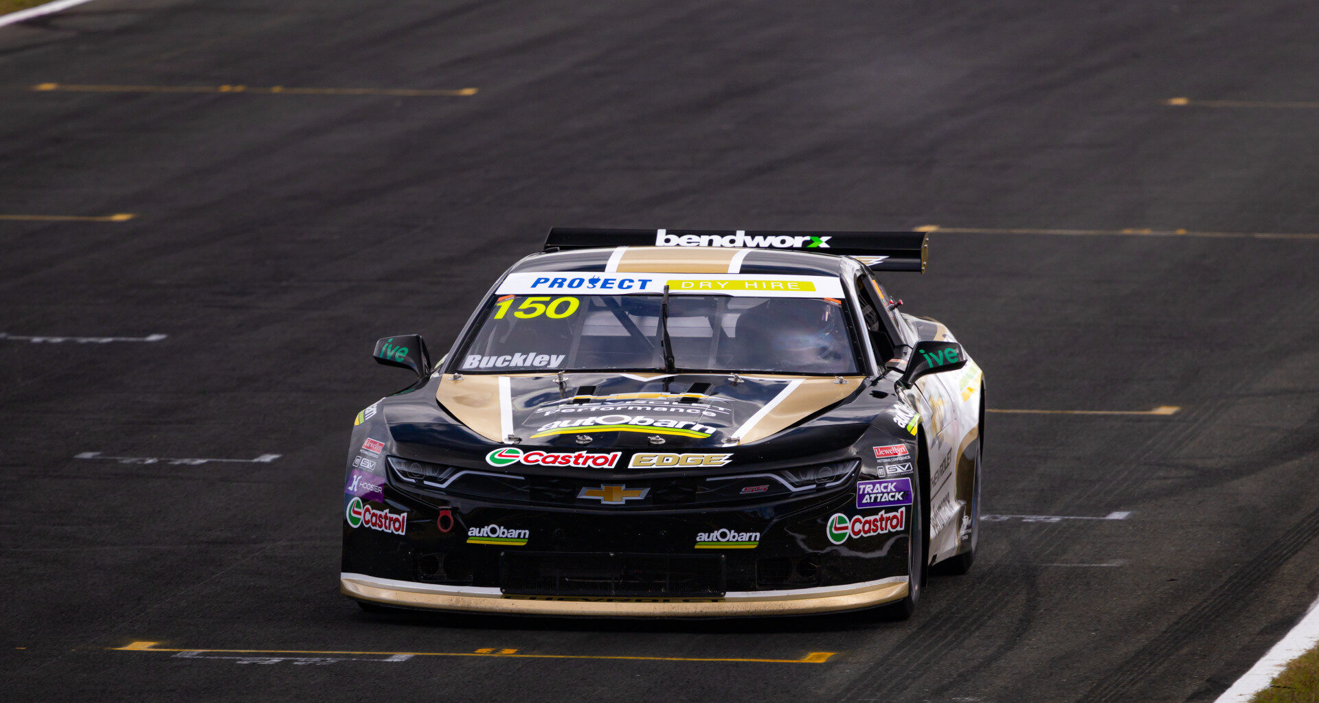 TA2 news: Buckley dominates TA2 Queensland Raceway opener