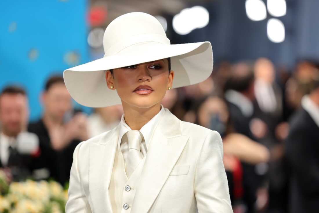 NEW YORK, NEW YORK - MAY 05: Zendaya attends the 2025 Met Gala Celebrating "Superfine: Tailoring Black Style" at Metropolitan Museum of Art on May 05, 2025 in New York City. (Photo by Savion Washington/Getty Images)