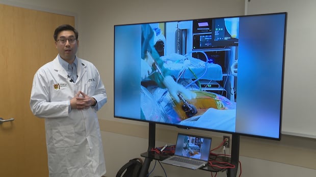 Less invasive spine surgery speeds up recovery time for patients, AHS says