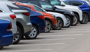 What’s driving Kiwis to keep older cars on the road longer?