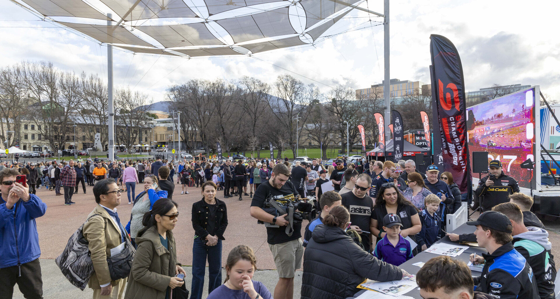 Supercars confirms details for new Tasmania street party