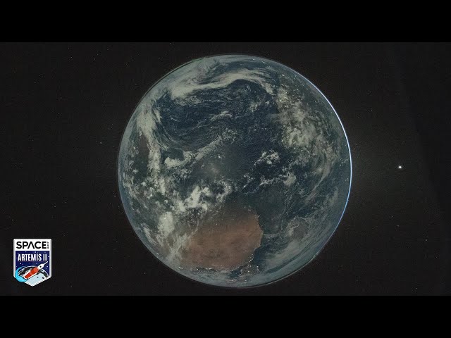 Animated Artemis II Photos Reveal Satellites Buzzing Around Earth - Kottke.org