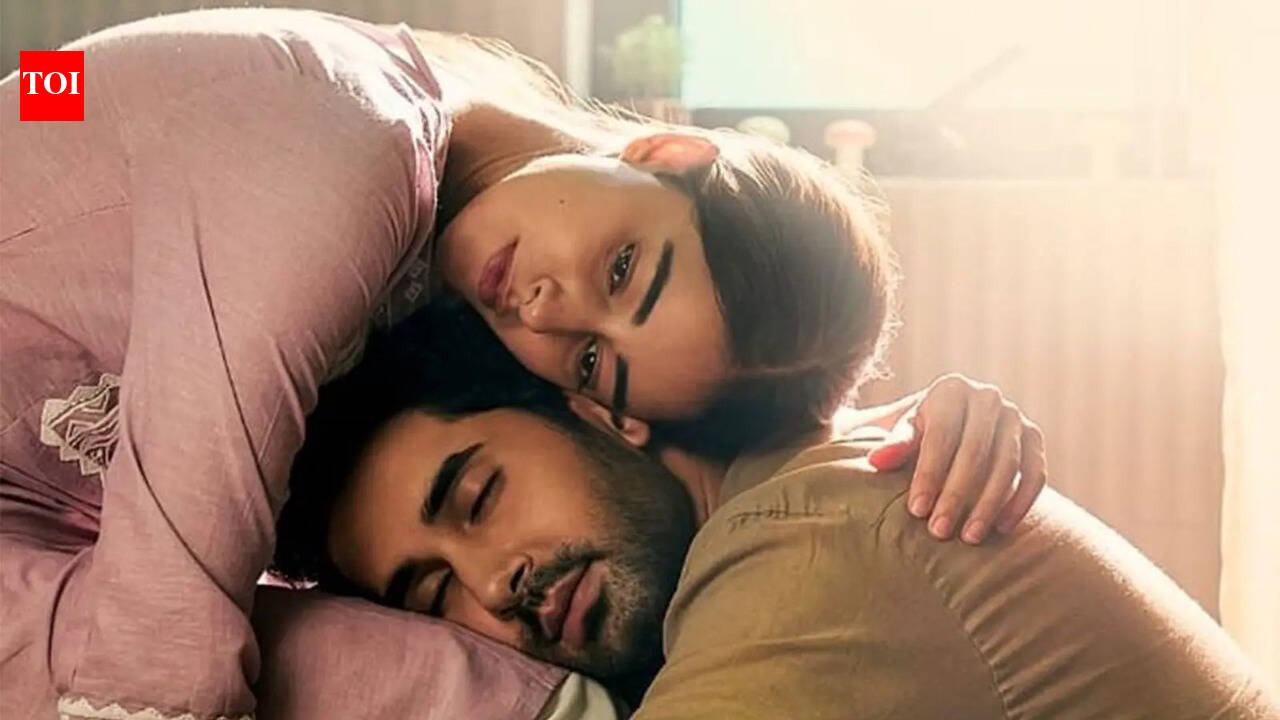 Ananya Panday: 'Chand Mera Dil' trailer: Ananya Panday and Lakshya battle past mistakes in this intense romance drama - Watch | Hindi Movie News