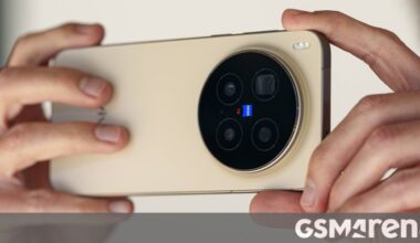Fourth vivo X500 family member breaks cover