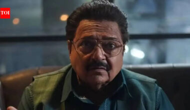 Rakesh Bedi reacts to Rs 1 crore bonus buzz after Dhurandhar success: 'Uska fayda mujhe bhi toh hona chahiye na' | Hindi Movie News