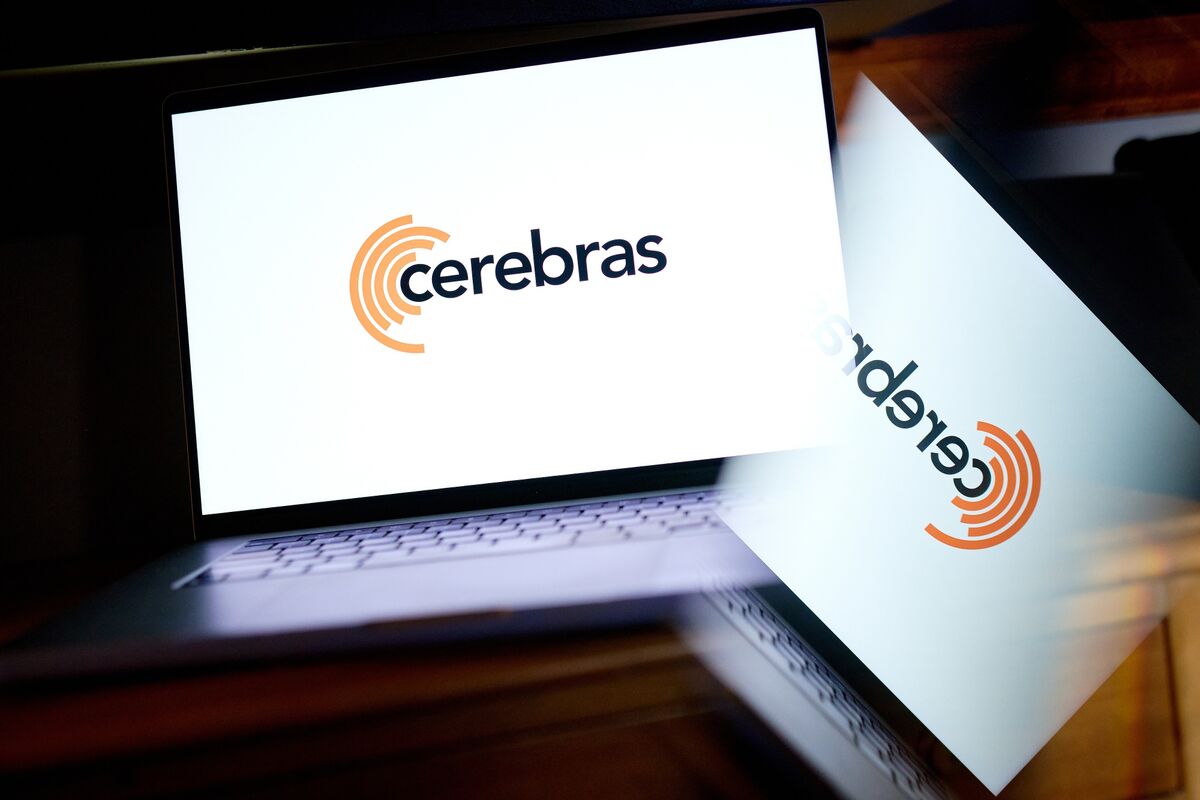 AI Chipmaker Cerebras Is Said to Guide IPO Pricing Above Range