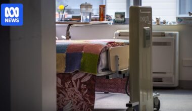 Australians 'literally dying' as aged care average wait times surpass 365 days