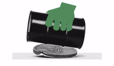 India’s Rupee Hits New Lows As Oil And The Dollar Stay Firm