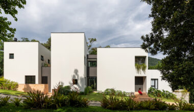 Piná House / Nommo Arquitetos