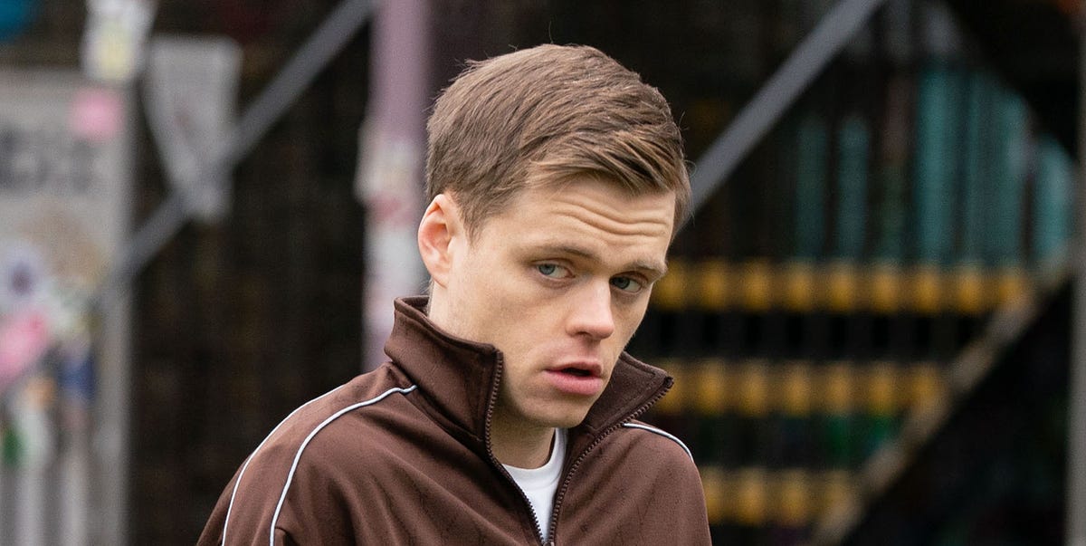 EastEnders' Oscar Branning to face dilemma as love triangle drama escalates