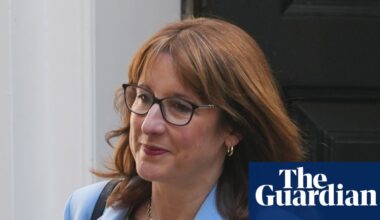 UK’s long-term borrowing costs hit highest level since 1998 | Economics