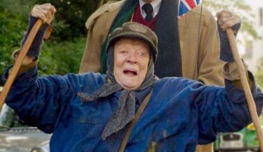 Netflix is removing Maggie Smith's "wonderful" British drama very soon