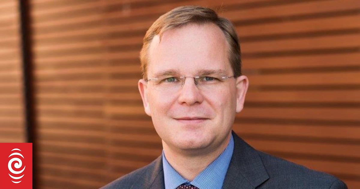 Slashing public sector jobs the right move, New Zealand Initiative says
