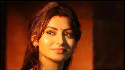 'Urvashi, you look way better without makeup': Urvashi Rautela reveals family's views amid de-glamming for 'Inspector Avinash 2
