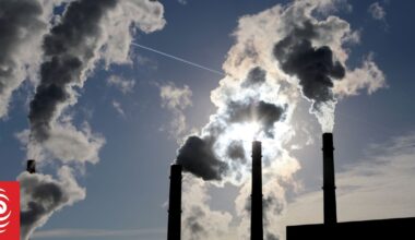 Climate law changes have 'clearly struck a nerve' - experts